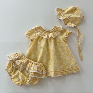 cupcakes & cashmere 24 Months Baby Girl Yellow Floral Dress Bonnet Set Outfit